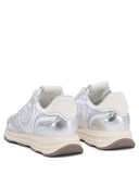 Baskets Pinko et glisser