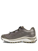 Salomon sneakers & slip on