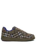 Burberry Sneakers & Slip On