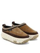 Ugg Sneakers & Wing On