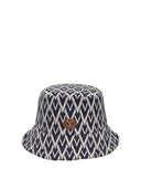 Chapeaux de Valentino Garavani