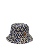 Chapeaux de Valentino Garavani