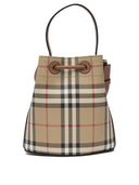 Burberry handväskor