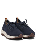 Sneaker Henderson Baracco e slittamento