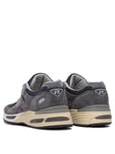 New Balance Sneakers & Slip On
