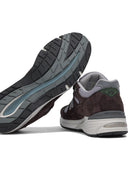 New Balance运动鞋和滑行