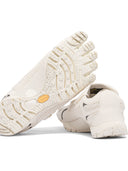 أحذية Vibram وينزلق
