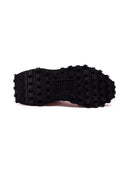 Kør af sneakers pulver