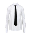 Aniye por camisas blancas