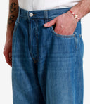 Jeans People in denim medio