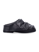 Les chaussures plates Attico Black