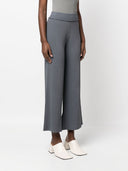 Pantaloni rus