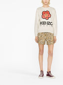 Kenzo Boke ha messo la felpa normale