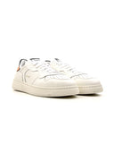 Run Of Sneakers White