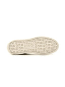 Run Of Sneakers White