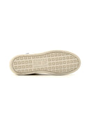 Run Of Sneakers White