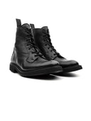 Tricker's Boots