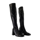 Botas de AC de reedición Courreges de cuero negro