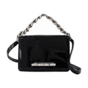 Mini bolso de cadena de cuatro anillos en plato negro de cuero