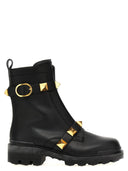 Valentino Garavani Valentino Garavani 'Roman Stud' Ankle Boots