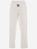 Eine Papierkinder -Baumwoll -Logohose