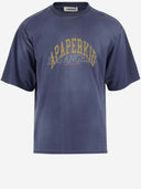 Ein Papierkind -Baumwoll -Shirt mit Logo