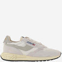 Sneaker a basso contenuto di nylon e pelle scamosciata