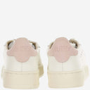 حذاء رياضي من الجلد من أوتري دالاس