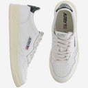 Sneaker medaglia a bassa medaglia Autry