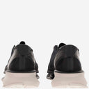 y 3