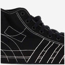 y 3