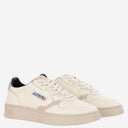 Sneaker in pelle bassa medaglia di autry