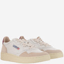 Autry Medalist Low Leather Sneakers