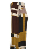 Pantaloni di soffitta e fienile multiplo