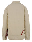 Efter etikettrockar beige