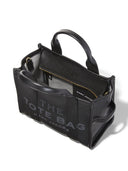Marc Jacobs tasker .. sort