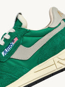 Autry Reelwind low man sneakers kleur groen