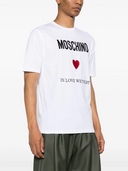 Moschino T恤和绣花