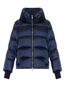 Aggiungi cappotti blu