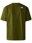 La camiseta de parche de la cara norte