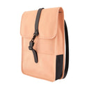 Mini mochila W3 llueve coral sintético