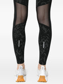 Asics Lite zeigt sich eng