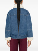 Levi`s Chaqueta de vuelo sherpa en el aire