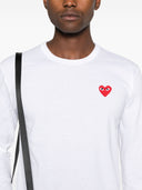 Comme des Garçons gioca a maglietta rossa