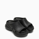 Balenciaga Pool Crocs Sandalia de goma negra