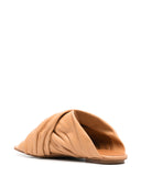 Forte Forte Leder gekreuzt flache Sandalen