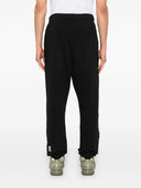 På löpande klubbbyxor