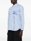 Jeg kommer ikke noe sted.