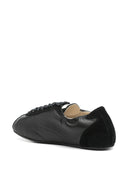 Ich wiederhole, zehn Seide, das ist das letzte Mal.