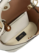 I'm Nergens heen gaan.